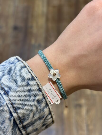 دستبند گل البرنادو